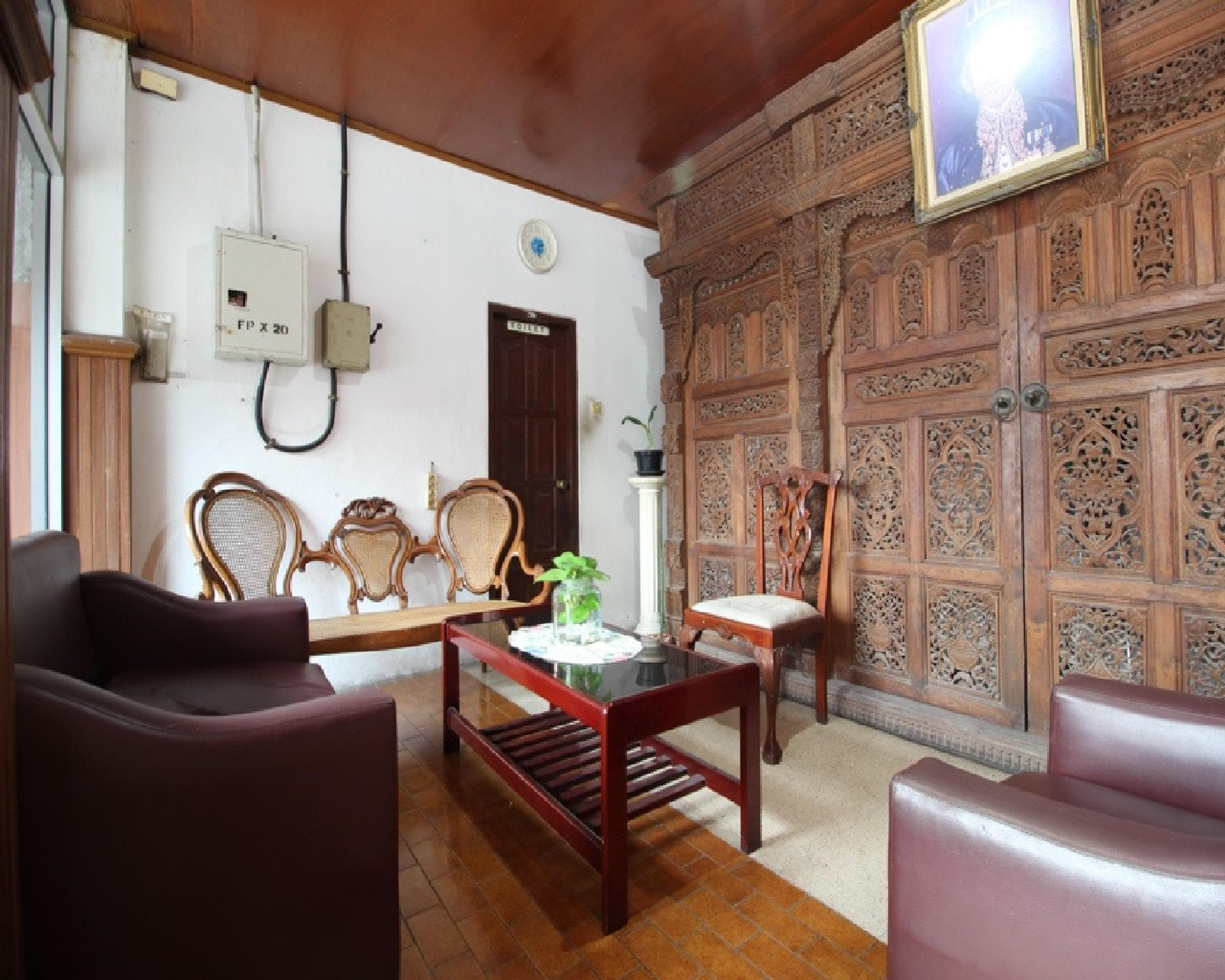Reddoorz @ Mantrijeron 2 Yogyakarta Exterior foto