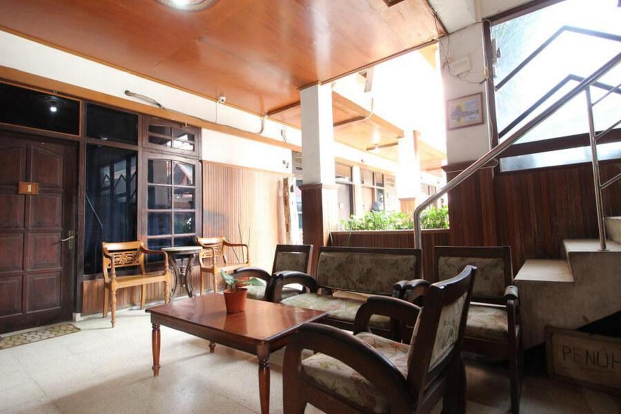 Reddoorz @ Mantrijeron 2 Yogyakarta Exterior foto